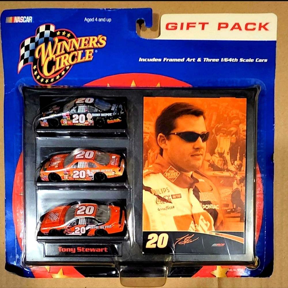 Tony "Smoke" Stewart Gift Pack 3-car pack 1:64 scale